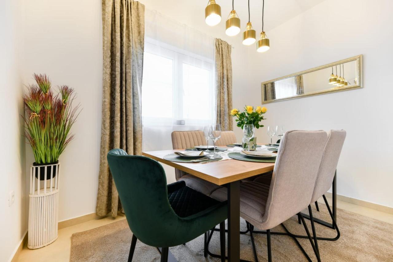 Family Apartment Amare Zadar Eksteriør billede