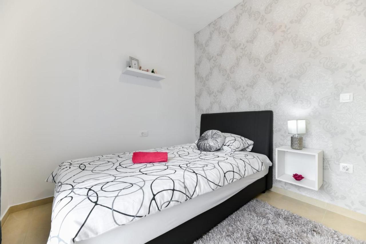 Family Apartment Amare Zadar Eksteriør billede